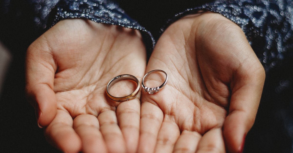 Emerald Engagement Rings: A Timeless and Unique Choice